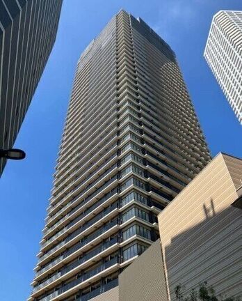 Park Tower Nishishinjuku Building