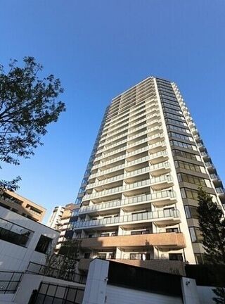 The Park House Mita Garden (Tower) Building