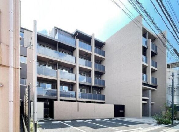 Belle Face Sangenjaya Building