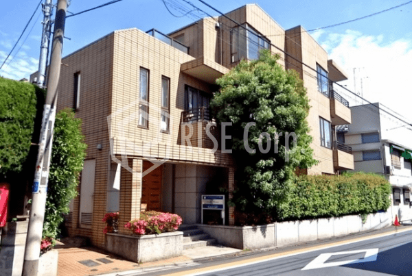 Inada House Building