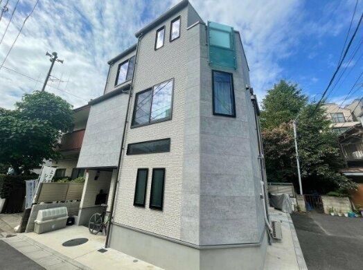 Kamiosaki 1chome C House(Kamiosaki1-3-10) Building