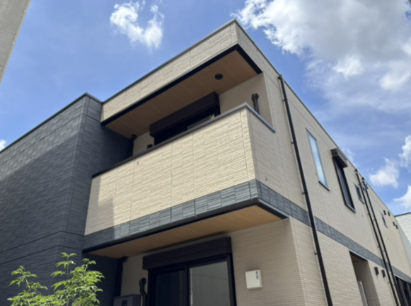 ParkBear Yotsuyasanchome Building