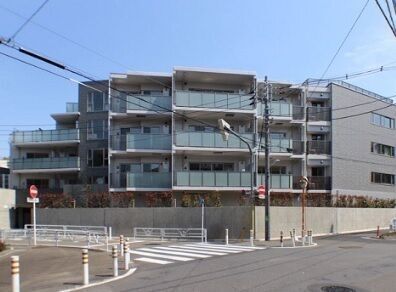 Daikanyama Bless Hachiyama Building