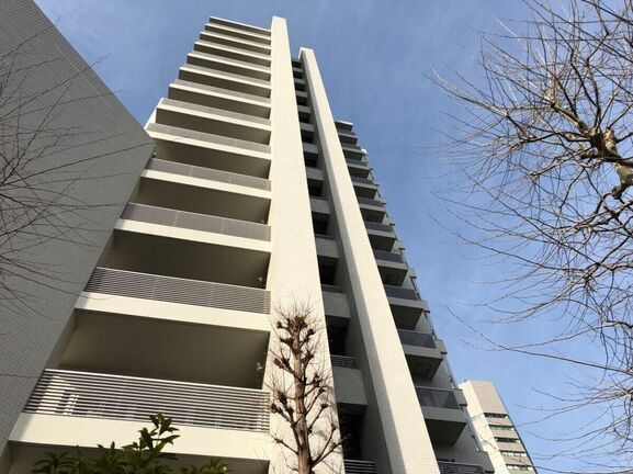 KDX Residence Yotsuya(Works Yotsuya) Building