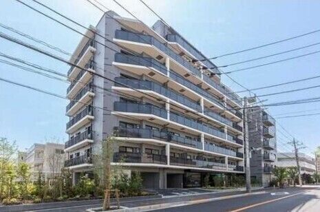 Comforia Higashikasai  Building