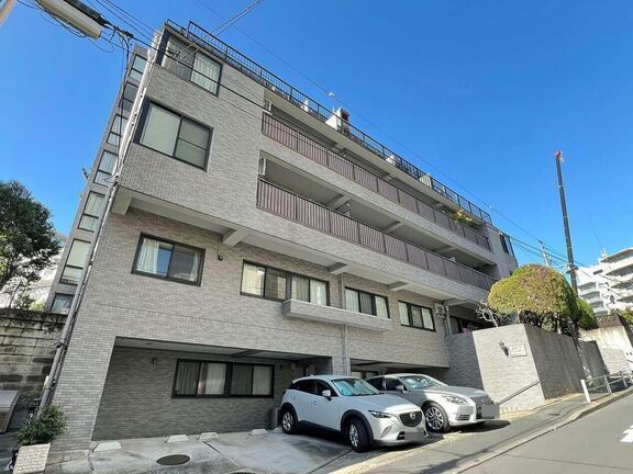 麻布飯倉ナショナルコート 外観