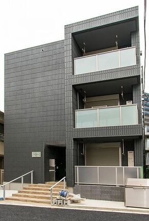 Esterla Roppongi Building