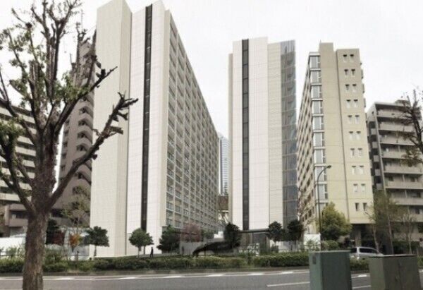 LIBR GRANT NishiShinjuku West Building