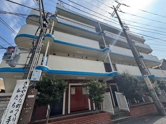 Melbic Shinkoyasu Buiding 