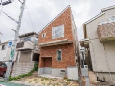 Nishikata House(2-4-19 Nishikata) Building