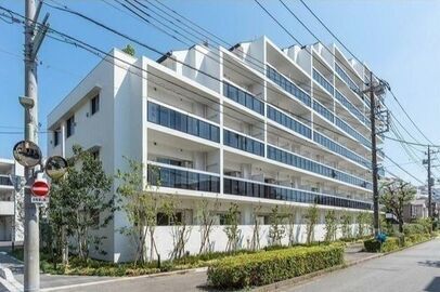 Conforia Liv Omorinishi Building